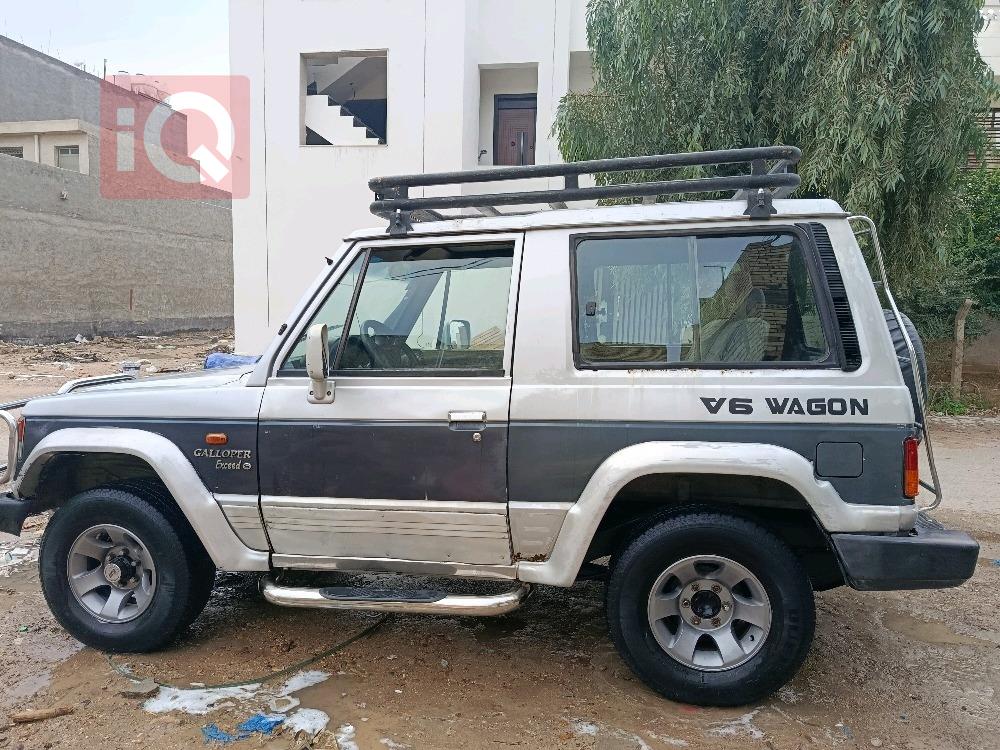 Hyundai Galloper